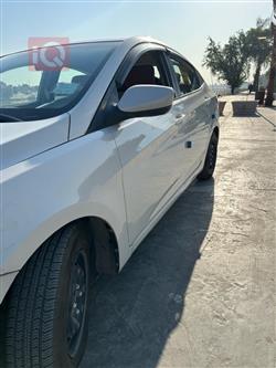 هیوندای ئەکسنت